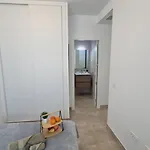 Seabreeze Haven - Winkler Apartment