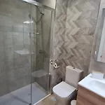 Seabreeze Haven - Winkler Apartment *